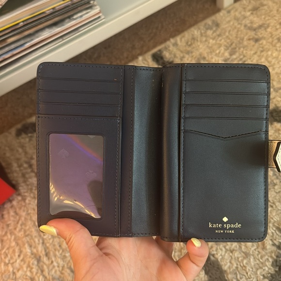 Kate spade wallet - Picture 3 of 4